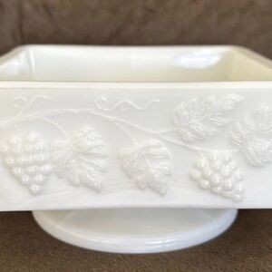Elegant White Pedestal dish VINTAGE